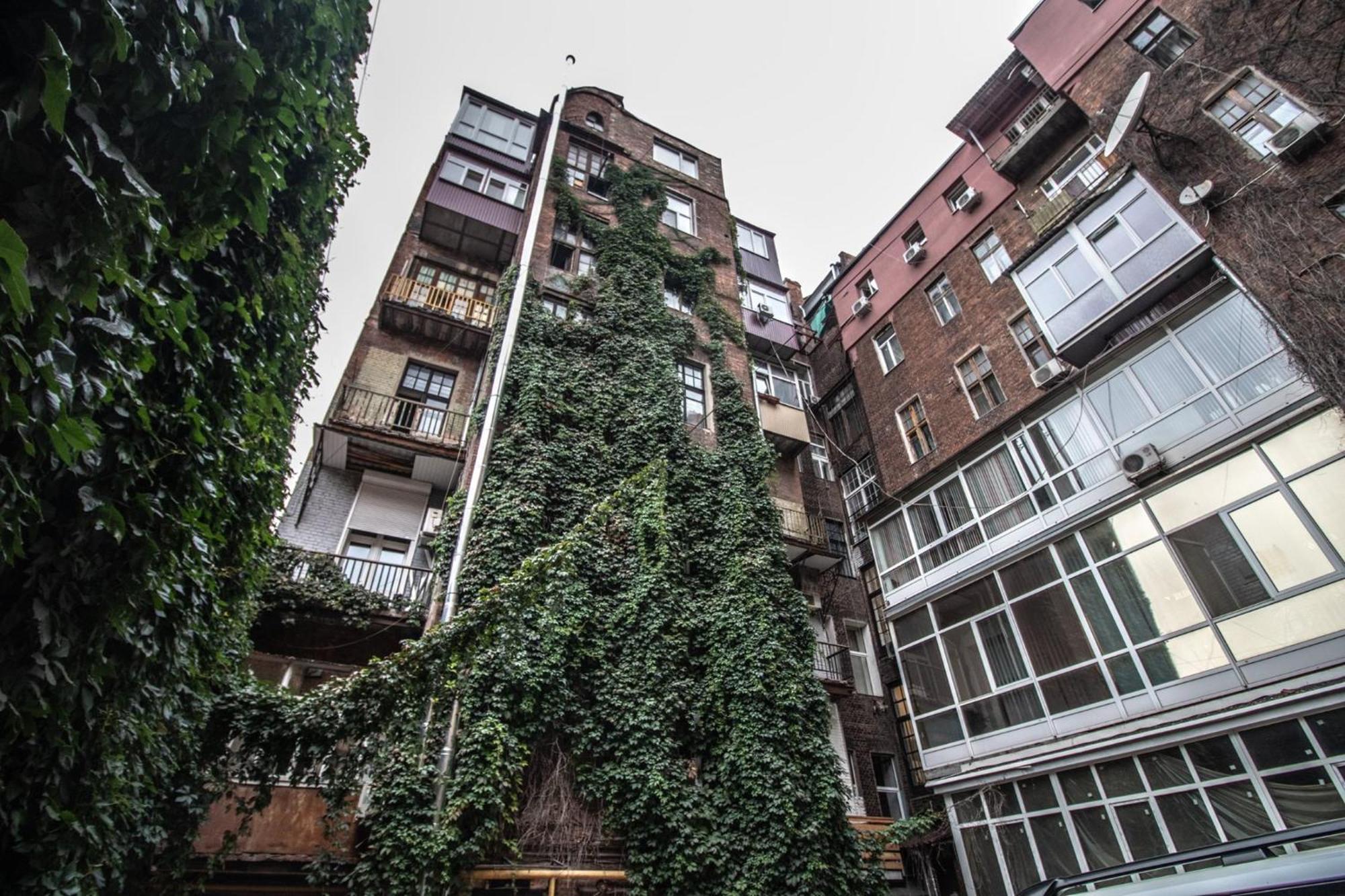 Two-floor Center & Kharkiv