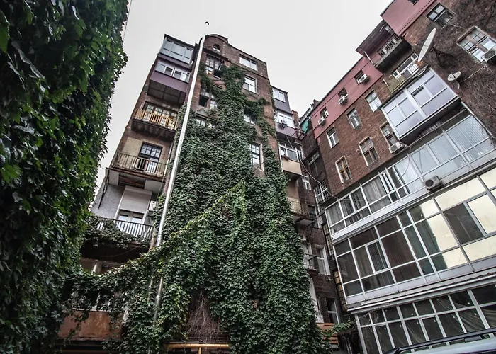 Two-Floor Apartments And Studio 2-Х Этажные Апартаменты И Студия В Самом Центре